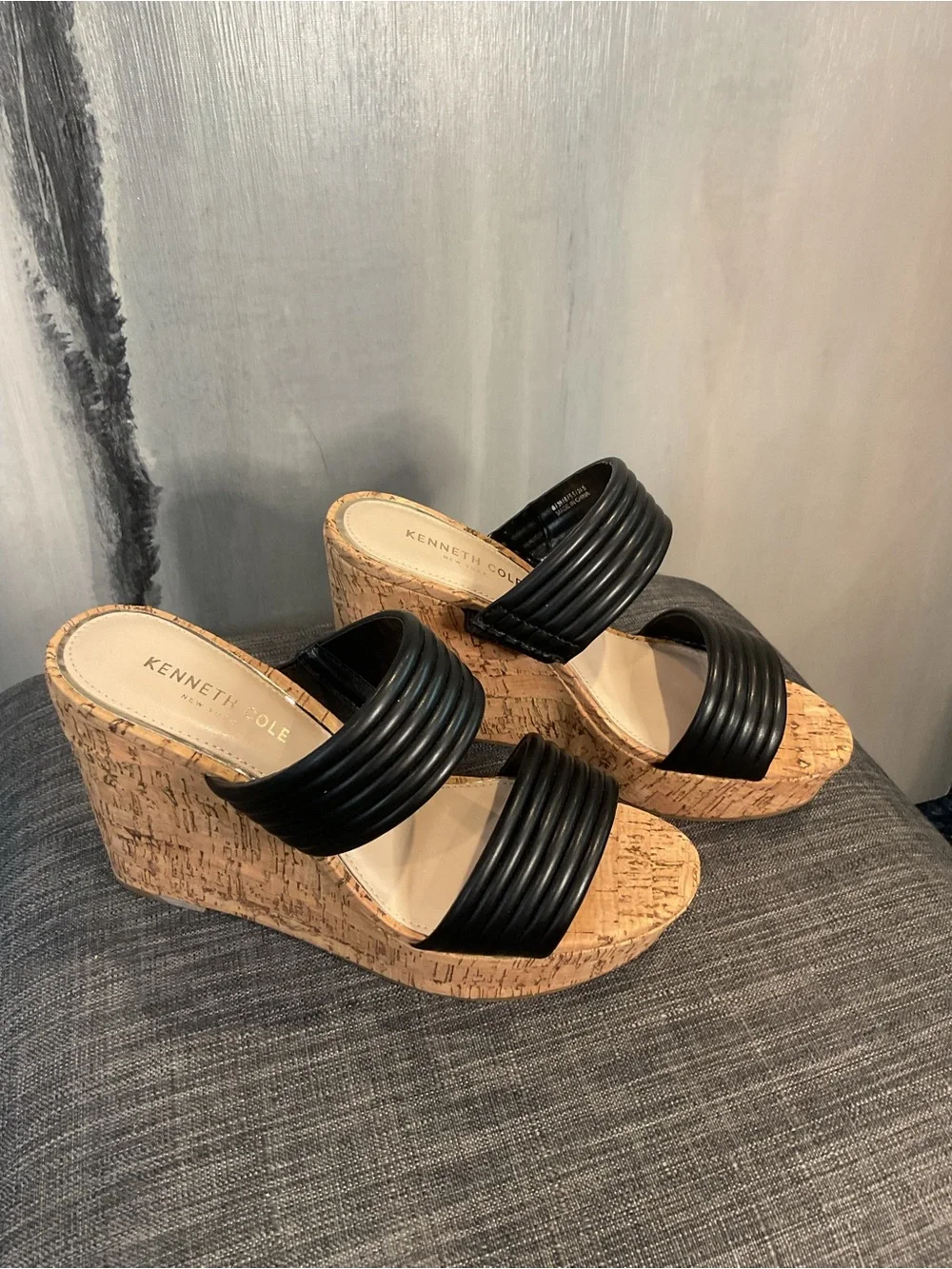 Kenneth Cole New York Cailyn Cork Wedge Sandal in Black - Size 8 (NIB)